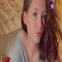 sluttycamgirl21 profile
