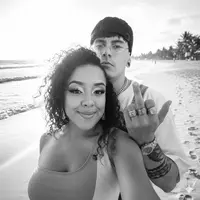 Sex cams model avatar pic - sol-and-andy