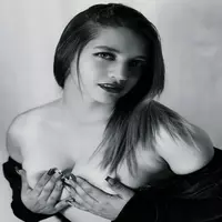 valeria-de-leon profile