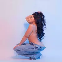 vannesa-mei profile