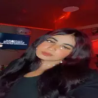 zayraglow profile