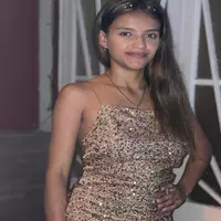 zoe-taylorr profile